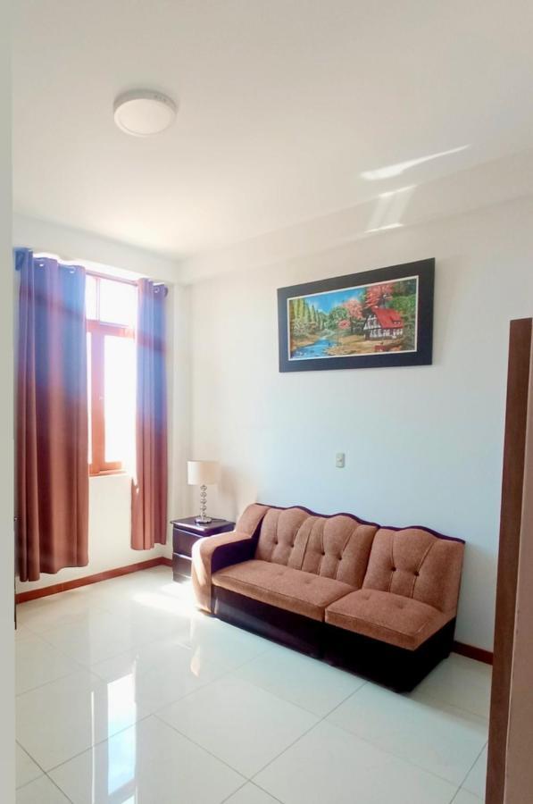 Deluxe Hotel Talara - A 5 Minutos Del Aeropuerto Y Plaza De Armas Buitenkant foto