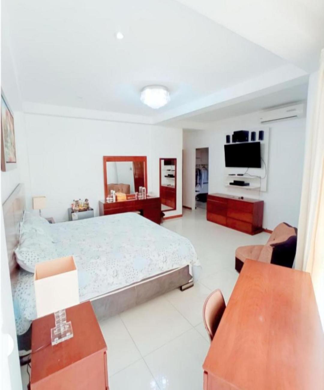 Deluxe Hotel Talara - A 5 Minutos Del Aeropuerto Y Plaza De Armas Kamer foto